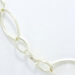 Ženska verižica DELFIN FIGARO 1, votla. Zlatarna BB - Branimir Boršič. Slovensko poreklo. Na voljo: rumeno zlato, belo zlato, rdeče zlato.