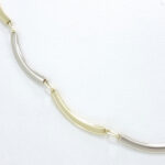 Ženska verižica LUNICA MINI, dvobarvna, votla. Zlatarna BB - Branimir Boršič. Slovensko poreklo. Na voljo: rumeno, belo in rdeče zlato.