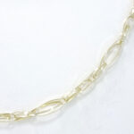 Ženska verižica SARY. Zlatarna BB - Branimir Boršič. Slovensko poreklo. Na voljo: rumeno zlato, belo zlato in rdeče zlato.