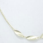 Ženska verižica DROP ANKER, brušeni. Zlatarna BB - Branimir Boršič. Slovensko poreklo. Na voljo: rumeno zlato, belo zlato in rdeče zlato.