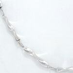 Ženska verižica LUNICA MAXI, valovita, votla. Zlatarna BB - Branimir Boršič. Slovensko poreklo. Na voljo: rumeno, belo in rdeče zlato.