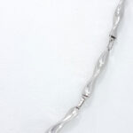 Ženska verižica LUNICA MAXI, valovita, votla. Zlatarna BB - Branimir Boršič. Slovensko poreklo. Na voljo: rumeno, belo in rdeče zlato.