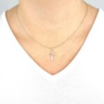 Ženski obesek KRIŽ 1, za verižico. Zlatarna BB - Branimir Boršič. Slovensko poreklo. Na voljo: rumeno, belo in rdeče zlato.