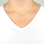 Ženski obesek PAPIRUS MINI 3, za verižico. Zlatarna BB - Branimir Boršič. Slovensko poreklo. Na voljo: rumeno, belo in rdeče zlato.