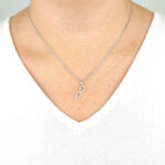 ŽŽenski obesek INFINITY MINI, za verižico. Zlatarna BB - Branimir Boršič. Slovensko poreklo. Na voljo: rumeno, belo in rdeče zlato.