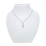 Ženski obesek SIMY, za verižico. Zlatarna BB - Branimir Boršič. Slovensko poreklo. Na voljo: rumeno, belo in rdeče zlato.