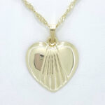 Ženski obesek ROSE, za verižico. Zlatarna BB - Branimir Boršič. Slovensko poreklo. Na voljo: rumeno, belo in rdeče zlato.