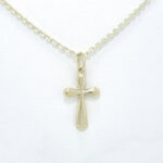 Ženski obesek KRIŽ, za verižico. Zlatarna BB - Branimir Boršič. Slovensko poreklo. Na voljo: rumeno, belo in rdeče zlato.