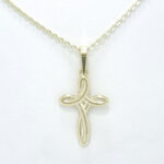 Ženski obesek KRIŽ 5, za verižico. Zlatarna BB - Branimir Boršič. Slovensko poreklo. Na voljo: rumeno, belo in rdeče zlato.