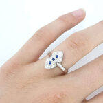 Ženski prstan MARIANA, zlati prstani, zaročni prstani, poročni prstani. Zlatarna BB - Branimir Boršič. Slovensko poreklo. Belo, rumeno zlato.