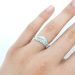 Ženski prstan INDIGO, zlati prstani, zaročni prstani, poročni prstani. Zlatarna BB - Branimir Boršič. Slovensko poreklo. Belo, rumeno zlato.