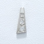 Ženski uhani ARIA, zlati uhani. Zlatarna BB - Branimir Boršič. Slovensko poreklo. Na voljo: rumeno, belo in rdeče zlato.