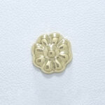 Ženski uhani CORA, zlati uhani. Zlatarna BB - Branimir Boršič. Slovensko poreklo. Na voljo: rumeno, belo in rdeče zlato.