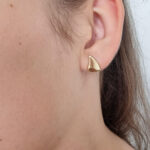 Ženski uhani AWORY, zlati uhani. Zlatarna BB - Branimir Boršič. Slovensko poreklo. Na voljo: rumeno, belo in rdeče zlato.