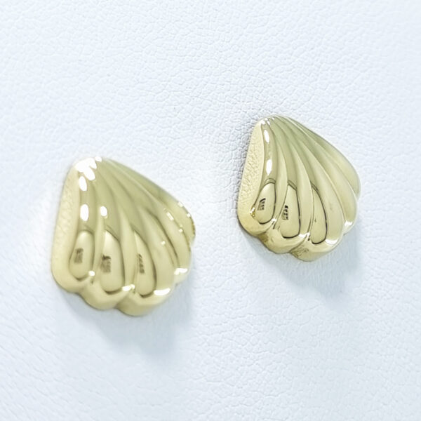 Ženski uhani KYLA, zlati uhani. Zlatarna BB - Branimir Boršič. Slovensko poreklo. Na voljo: rumeno, belo in rdeče zlato.