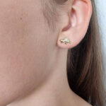 Ženski uhani NAYA, zlati uhani. Zlatarna BB - Branimir Boršič. Slovensko poreklo. Na voljo: rumeno, belo in rdeče zlato.