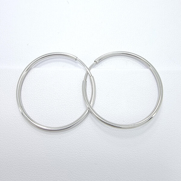 Ženski uhani KROG 1, zlati uhani. Zlatarna BB - Branimir Boršič. Slovensko poreklo. Na voljo: rumeno, belo in rdeče zlato.