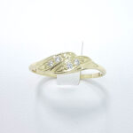 Ženski prstan LARISSA, zlati prstani, zaročni prstani, poročni prstani. Zlatarna BB - Branimir Boršič. Slovensko poreklo. Belo, rumeno zlato.