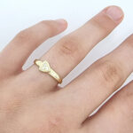 Ženski prstan VERONA, zlati prstani, zaročni prstani, poročni prstani. Zlatarna BB - Branimir Boršič. Slovensko poreklo. Belo, rumeno zlato.