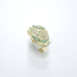 Ženski prstan AZURE, zlati prstani, zaročni prstani, poročni prstani. Zlatarna BB - Branimir Boršič. Slovensko poreklo. Belo, rumeno zlato.