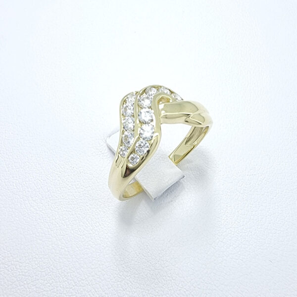 Ženski prstan SMILYA, zlati prstani, zaročni prstani, poročni prstani. Zlatarna BB - Branimir Boršič. Slovensko poreklo. Belo, rumeno zlato.