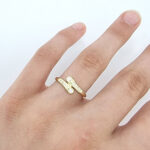 Ženski prstan ALEXA, zlati prstani, zaročni prstani, poročni prstani. Zlatarna BB - Branimir Boršič. Slovensko poreklo. Belo, rumeno zlato.