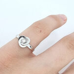 Ženski prstan CHLOE, zlati prstani, zaročni prstani, poročni prstani. Zlatarna BB - Branimir Boršič. Slovensko poreklo. Belo, rumeno zlato.