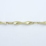 Ženska zapestnica DEBRA 1, zlata zapestnica, zaročna zapestnica, poročna zapestnica. Zlatarna BB - Branimir Boršič. Nakit po meri.