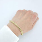 Ženska zapestnica JOYCE, zlata zapestnica, zaročna zapestnica, poročna zapestnica. Zlatarna BB - Branimir Boršič. Nakit po meri.