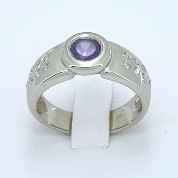 Ženski prstan ADLEY, zlati prstani, zaročni prstani, poročni prstani. Zlatarna BB - Branimir Boršič. Slovensko poreklo. Belo, rumeno zlato.