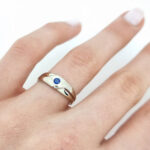 Ženski prstan AVIANA, zlati prstani, zaročni prstani, poročni prstani. Zlatarna BB - Branimir Boršič. Slovensko poreklo. Belo, rumeno zlato.