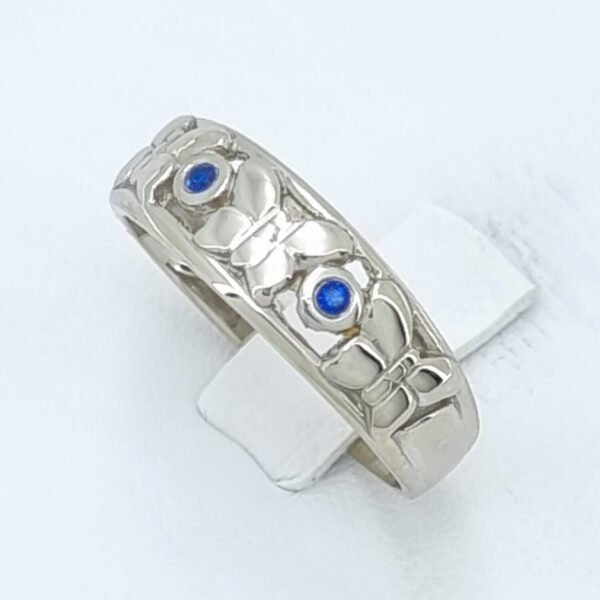 Ženski prstan CORINNA, zlati prstani, zaročni prstani, poročni prstani. Zlatarna BB - Branimir Boršič. Slovensko poreklo. Belo, rumeno zlato.