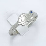 Otroški prstan TEEGAN, zlati prstani, zaročni prstani, poročni prstani. Zlatarna BB - Branimir Boršič. Slovensko poreklo. Belo, rumeno zlato.