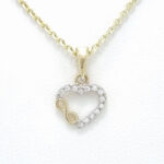 Ženski obesek OBESEK 3, za verižico. Zlatarna BB - Branimir Boršič. Slovensko poreklo. Na voljo: rumeno in belo zlato.