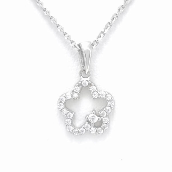 Ženski obesek OBESEK 5, za verižico. Zlatarna BB - Branimir Boršič. Slovensko poreklo. Na voljo: rumeno in belo zlato.