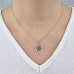 Ženski obesek OBESEK 21, za verižico. Zlatarna BB - Branimir Boršič. Slovensko poreklo. Na voljo: rumeno in belo zlato.