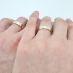 Poročna prstana SENSITIVE, zlati prstani, zaročni prstani, poročni prstani. Zlatarna BB - Branimir Boršič. Slovensko poreklo. Belo, rumeno zlato.