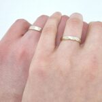 Poročna prstana WINGS OF LOVE, zlati prstani, zaročni prstani, poročni prstani. Zlatarna BB - Branimir Boršič. Slovensko poreklo. Belo, rumeno zlato.