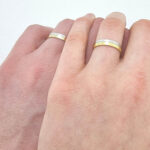 Poročna prstana TOUCH, zlati prstani, zaročni prstani, poročni prstani. Zlatarna BB - Branimir Boršič. Slovensko poreklo. Belo, rumeno zlato.