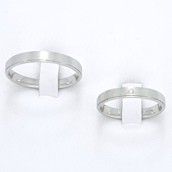 Poročna prstana ETERNITY, zlati prstani, zaročni prstani, poročni prstani. Zlatarna BB - Branimir Boršič. Slovensko poreklo. Belo, rumeno zlato.