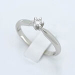 Zaročni prstan SOLITAIRE 2, zlati prstani, zaročni prstani, poročni prstani. Zlatarna BB - Branimir Boršič. Slovensko poreklo. Belo, rumeno zlato.